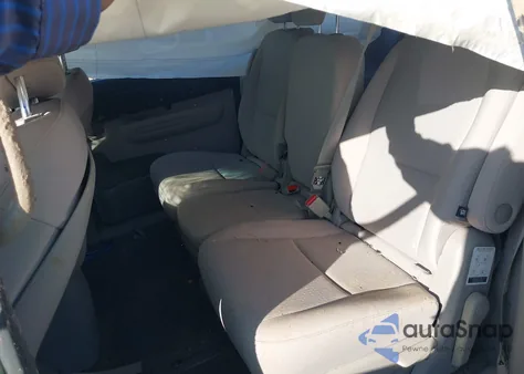 2016 Kia Sedona Lx из США, поврежденный, VIN KNDMB5C17G6196068